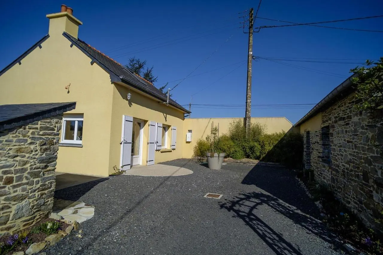 Gite Des Huttes Bain-de-Bretagne Holiday home