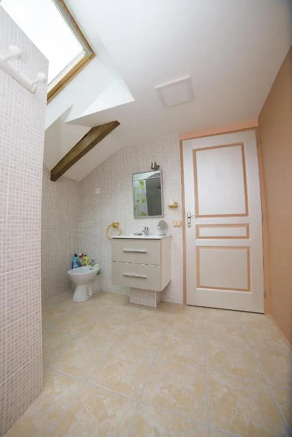 Gite Des Huttes Bain-de-Bretagne